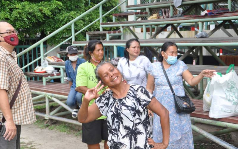 Food Donation Calvary Chapel Patong Phuket (15)