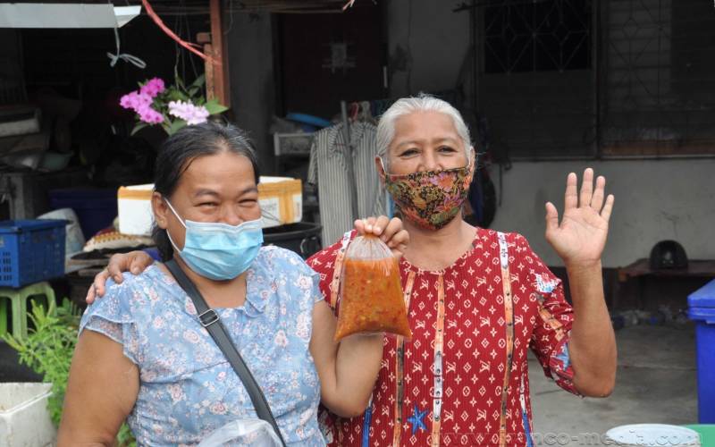 Food Donation Calvary Chapel Patong Phuket (8)